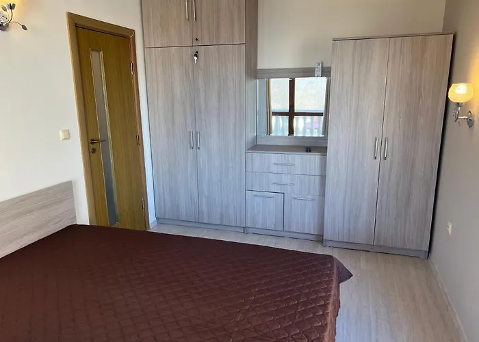 Апартамент частен стамополу - Private Two-bedroom Stamopolu *