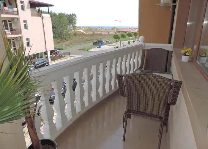 Апартамент частен стамополу - Private Two-bedroom Stamopolu